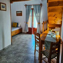 Bright Studio with Modern Bathroom & Terrace