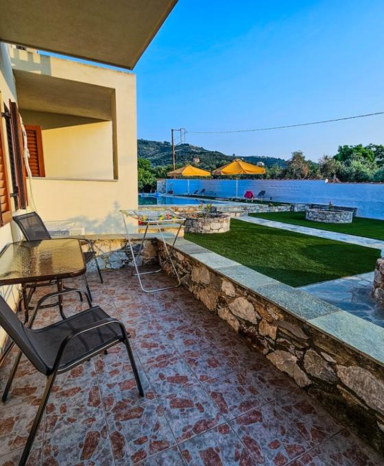 Peace and comfort in the heart of Skopelos Town