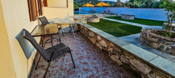 Spacious Studio with Semi-Private Bedroom & Pool-View Terrace