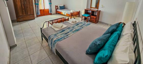 Bright Studio with Private Terrace