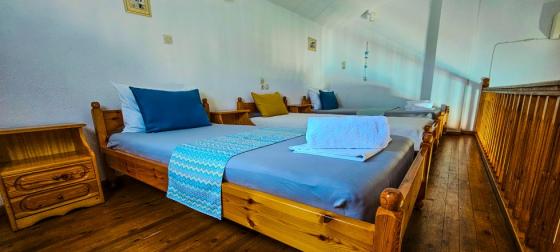 Spacious Loft Apartment with Private Balcony