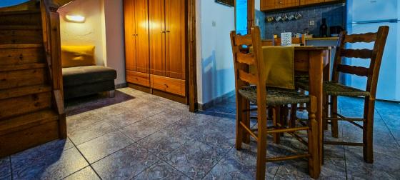 Spacious Loft Apartment with Private Balcony