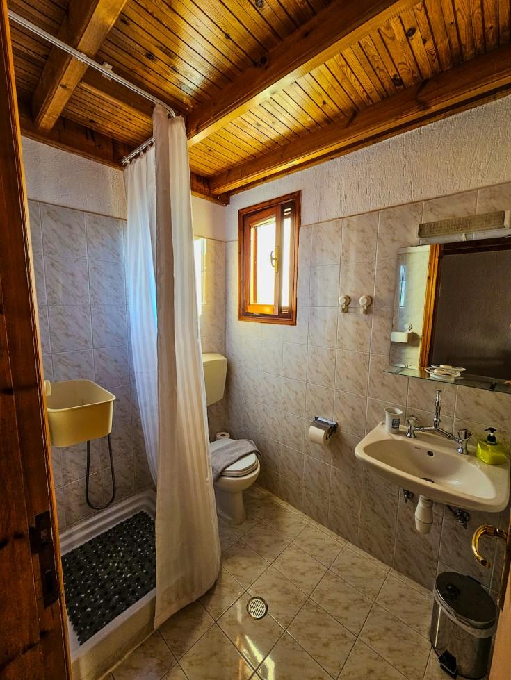 Bright Studio with Modern Bathroom & Terrace